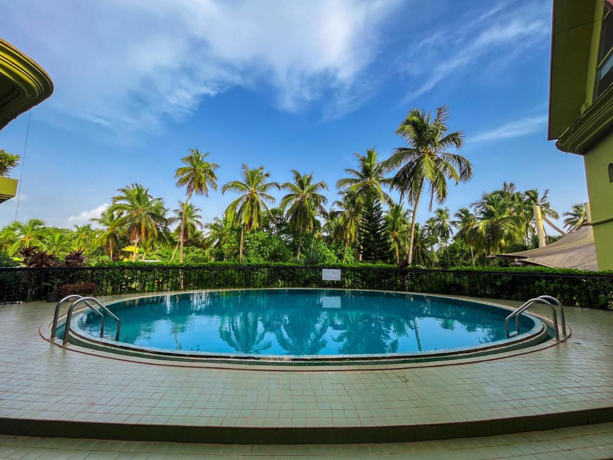 Neelam The Glitz Hotel Calangute Exterior foto